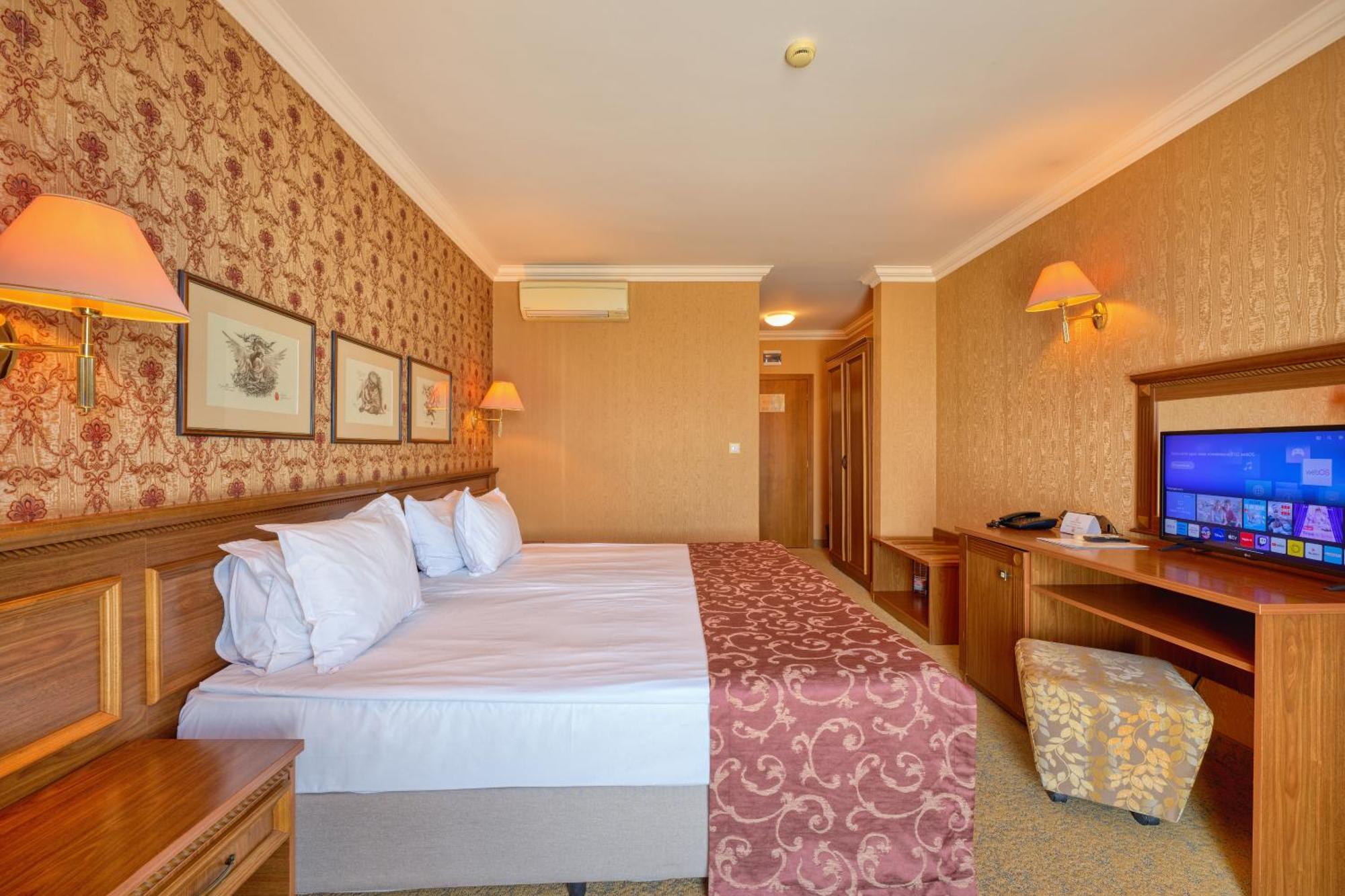 Hotel Club Central ฮิซาเรีย ภายนอก รูปภาพ