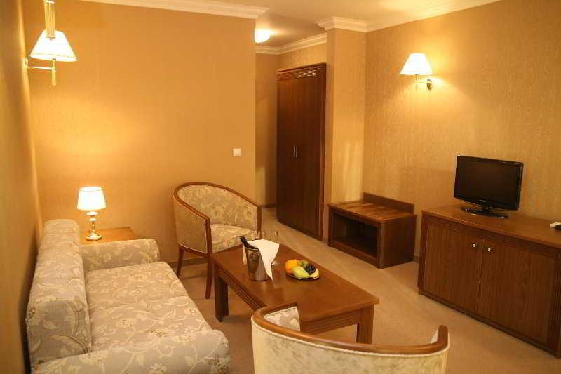Hotel Club Central ฮิซาเรีย ภายนอก รูปภาพ